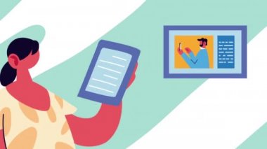 Tabletle iletişim kuran genç çift modelleri