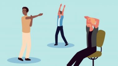 Irklar arası erkekler ofiste aktif olarak mola veriyorlar.