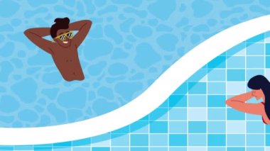 Havuzda rahatlayan ırklar arası bir çift.