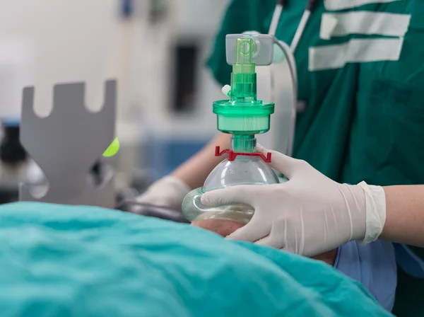 Pre oxygenatie voor algemene anesthesie — Stockfoto