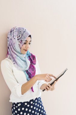 Genç Müslüman kadın.