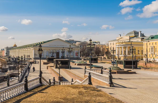 Центрального виставкового залу на Manezh площі в Москві. — стокове фото