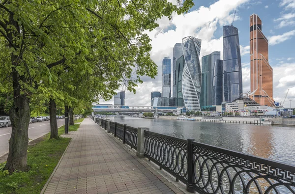 Centro de negócios Moscow-City . — Fotografia de Stock