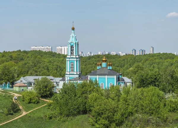 Temple de Rozhdestva Presvyatoy Bogoroditsy V Krylatskom . — Photo