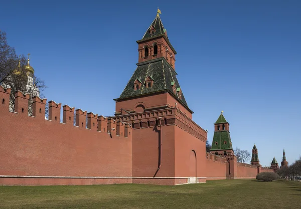 Toren van de moskoe kremlin. — Stockfoto