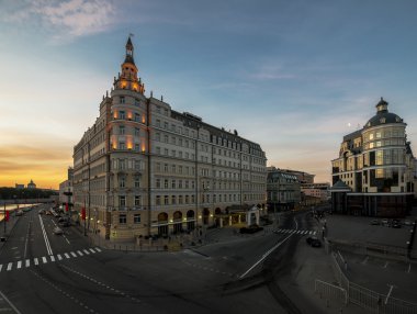 Hotel Baltschug Kempinski gündoğumu.