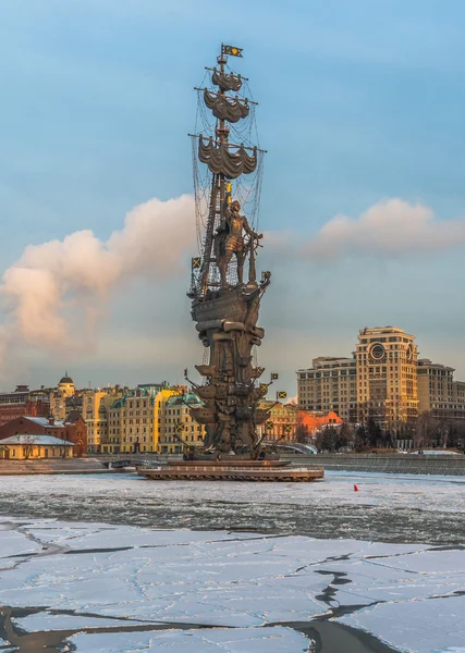 Monumentul lui Petru cel Mare . — Fotografie, imagine de stoc