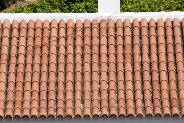 Arka plan süsleme pişmiş kırmızı Fayanslarda Akdeniz'de çatı