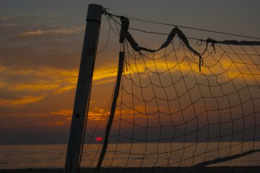 Bir kısmı günbatımında net Voleybol