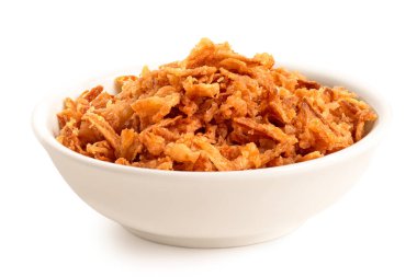 Beyaz seramik kasede kavrulmuş soğan..