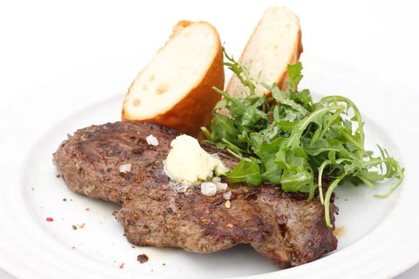 Steak de côtes de porc rôti parfait avec baguette — Photo