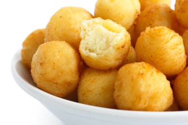 Küçük altın kızarmış patates topları.