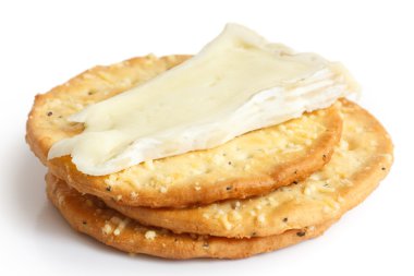 Yuvarlak büyük peynirli kraker.