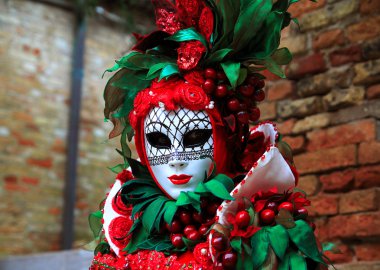 Yeşil maske