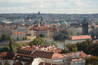 PRAG.