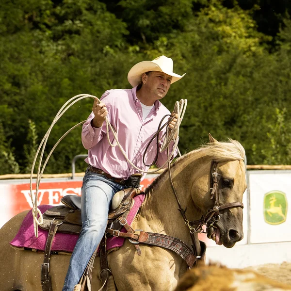 Soutěž Rodeo ranč slaňování — Stock fotografie