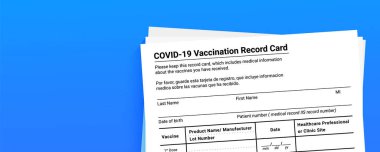 Coronavirus aşı kartıyla mavi arkaplan üzerinde seyahat ve sınır tanımayan hareketler için kopyalama alanı var. Yukarıdan bak. Covid-19 'u yenme konsepti. Vektör illüstrasyon pankartı