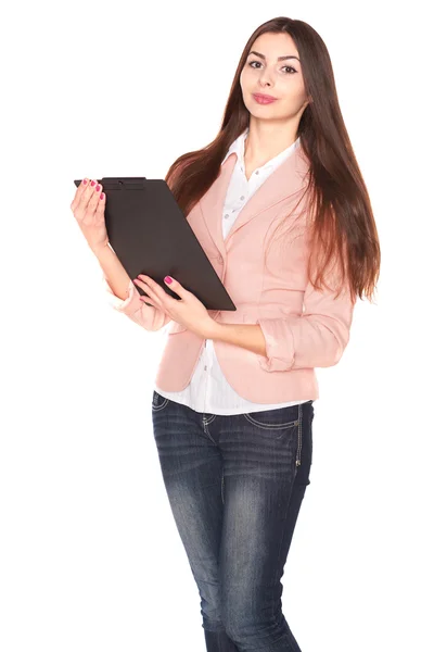 Jonge zakenvrouw klembord houden op witte achtergrond — Stockfoto