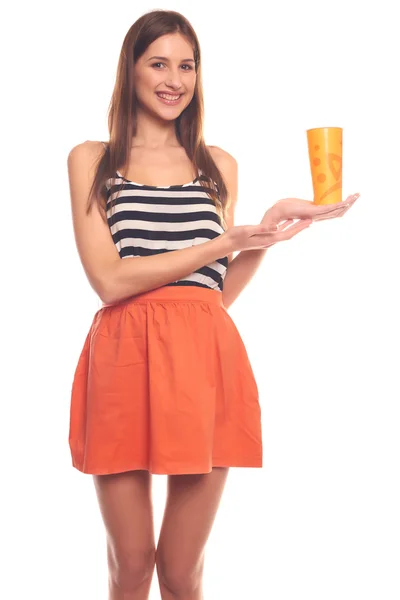 Woman isolated on white background holding a paper cup — Stock Photo, Image