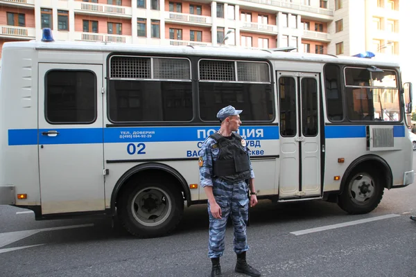 Rosyjska policja podczas wiecu opozycji — Zdjęcie stockowe