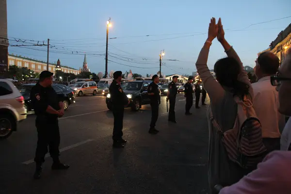 Російський поліції під час мітингу опозиції — стокове фото