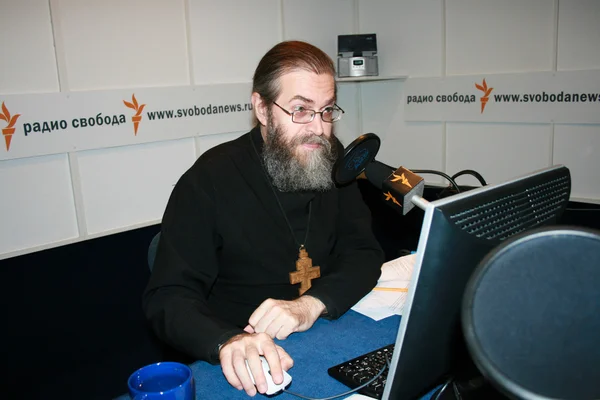 Presenter of Radio Liberty the priest Yakov Krotov — Stockfoto