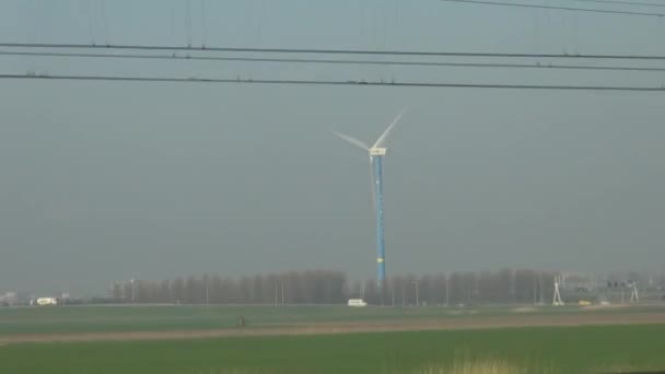 Вітроенергетичні турбіни зелена енергія — стокове відео