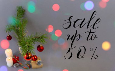 Kart, internet afişi, indirimli Noel mesajı broşürü% 50 'ye kadar indirimli. bokeh etkisi