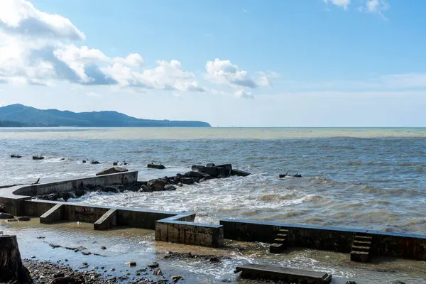 Mer Noire Après Tempête Les Eaux Brunes Les Débris Sur — Photo