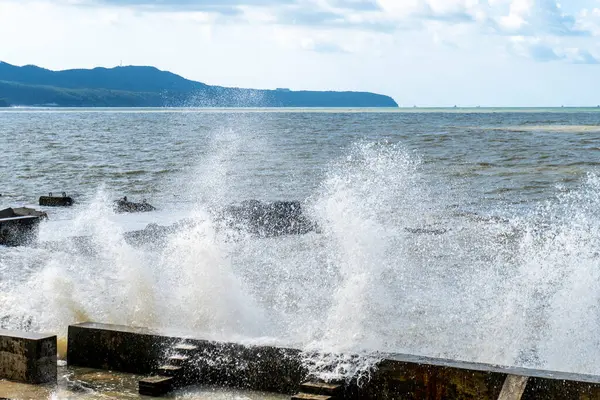 Mer Noire Après Tempête Les Eaux Brunes Les Débris Sur — Photo