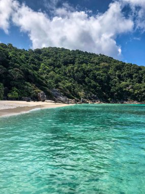 Tayland, Similan Adaları 'ndaki Güneydoğu Asya' nın güzel deniz ve plajı