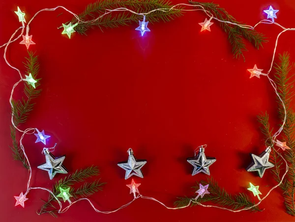 Navidad Año Nuevo Piso Con Espacio Copia Sobre Fondo Rojo — Foto de Stock