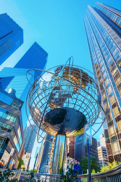 New York City October 2015 Globe Sculpture Columbus Circle Manhattan —  Fotos de Stock