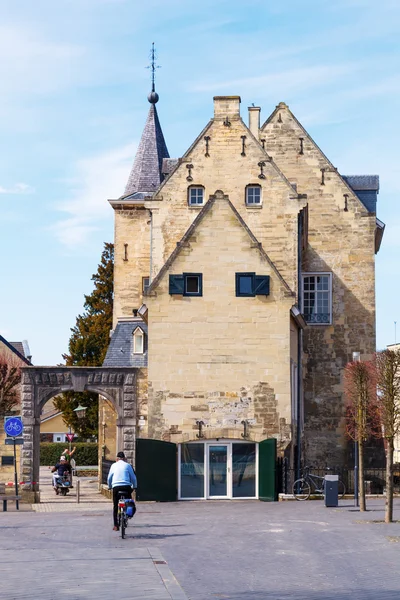Oude gebouwen in Valkenburg aan de Geul, Nederland — Stockfoto