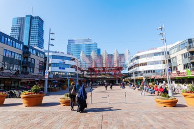 Almere tren istasyonu, Hollanda