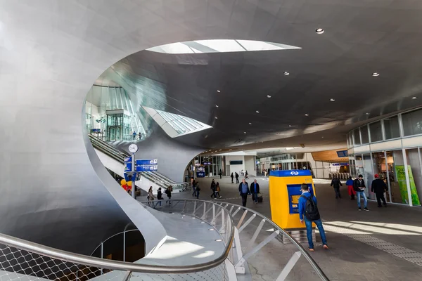 Arnhem Centraal Railway Station in Arnhem, Netherlands — Stock Photo, Image