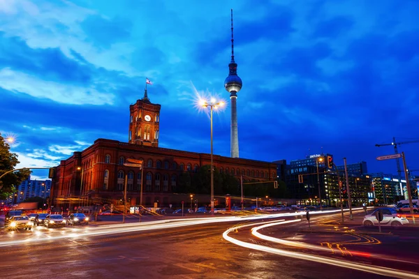 Torre de rádio de Berlim, Alemanha, à noite — Fotografia de Stock