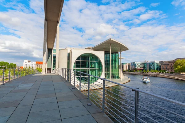 Marie-Elisabeth-Lueders-Haus a Berlino, Germania — Foto Stock