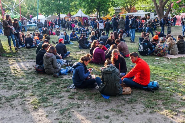 Festival callejero en Berlin-Kreuzberg, Alemania — Foto de Stock