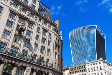 Londra şehrinde gökdelen 20 Fenchurch Street