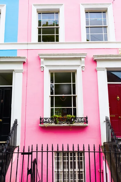 Casas adosadas en Notting Hill, Londres — Foto de Stock