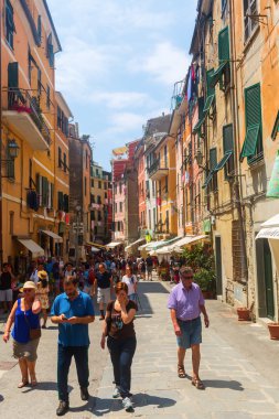 Vernazza, Cinque Terre, İtalya için sokak sahne