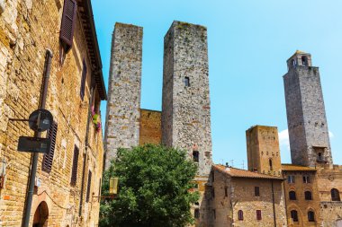 San Gimignano tipik kule evleri, İtalya