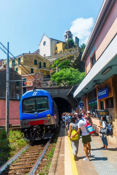 Treinstation in Vernazza, Cinque, Italië — Stockfoto