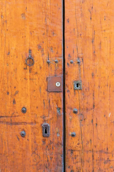 Detail van een oude houten deur — Stockfoto