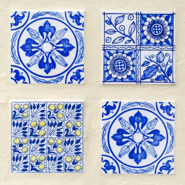 Cuatro azulejos de estilo marroquí diferentes — Foto de Stock