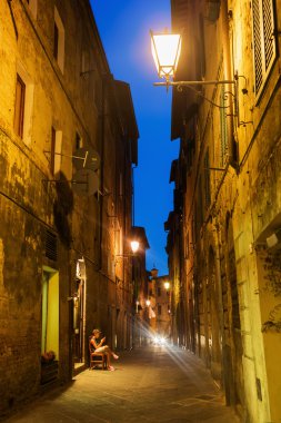 Floransa alley, İtalya, gece