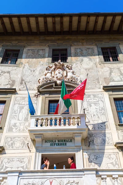 Palazzo della carovana in pisa, italien — Stockfoto