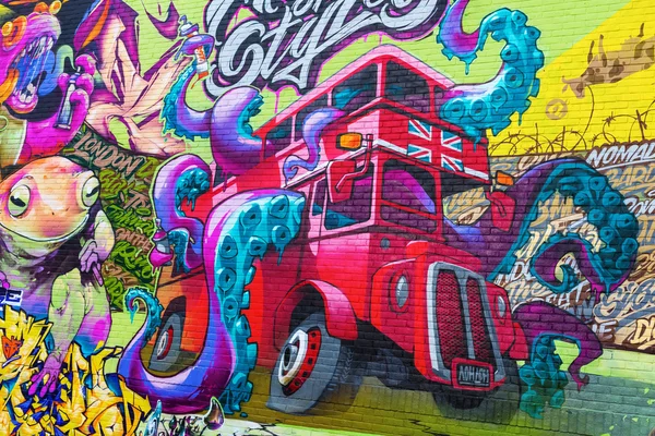 Arte mural en una pared en la ciudad de Londres, Reino Unido — Foto de Stock