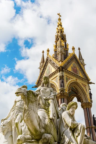 Albert Memorial en Londres, Reino Unido — Foto de Stock